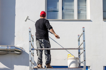 Peinture de façade : l'importance d'une rénovation esthétique et protectrice